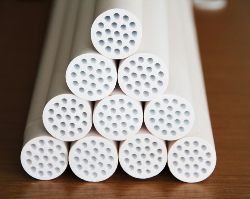 Ống lót cách nhiệt bằng gốm alumina có độ bền cao